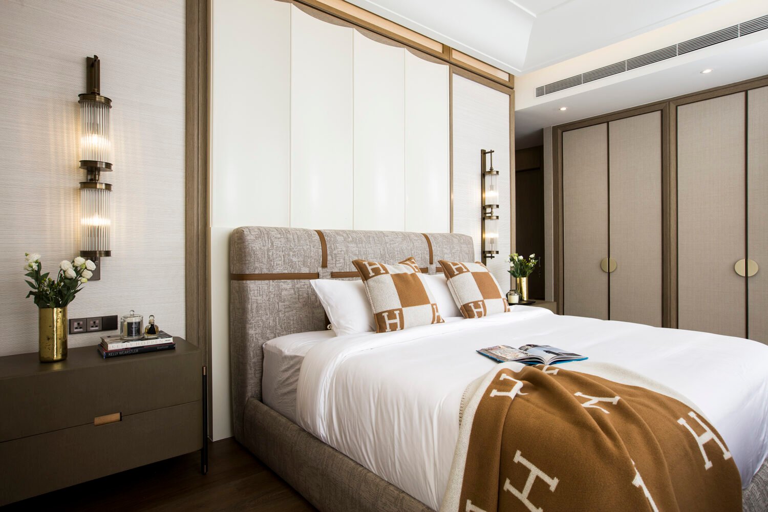 Pakubuwono Spring Apartment